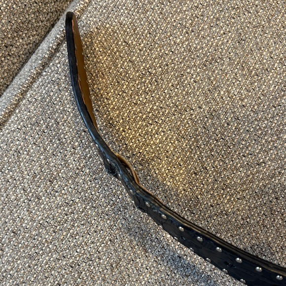 Ariat Black Leather Belt with Silver Buckle - Picture 13 of 14